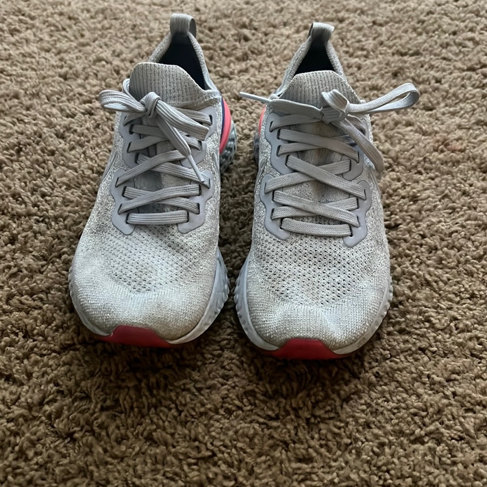 Nike React 2